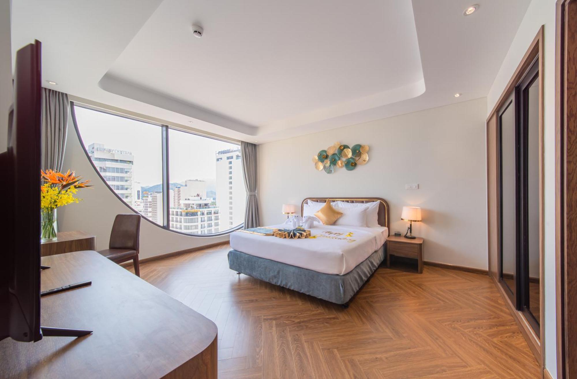 Grand Tourane Nha Trang Hotel Exterior photo