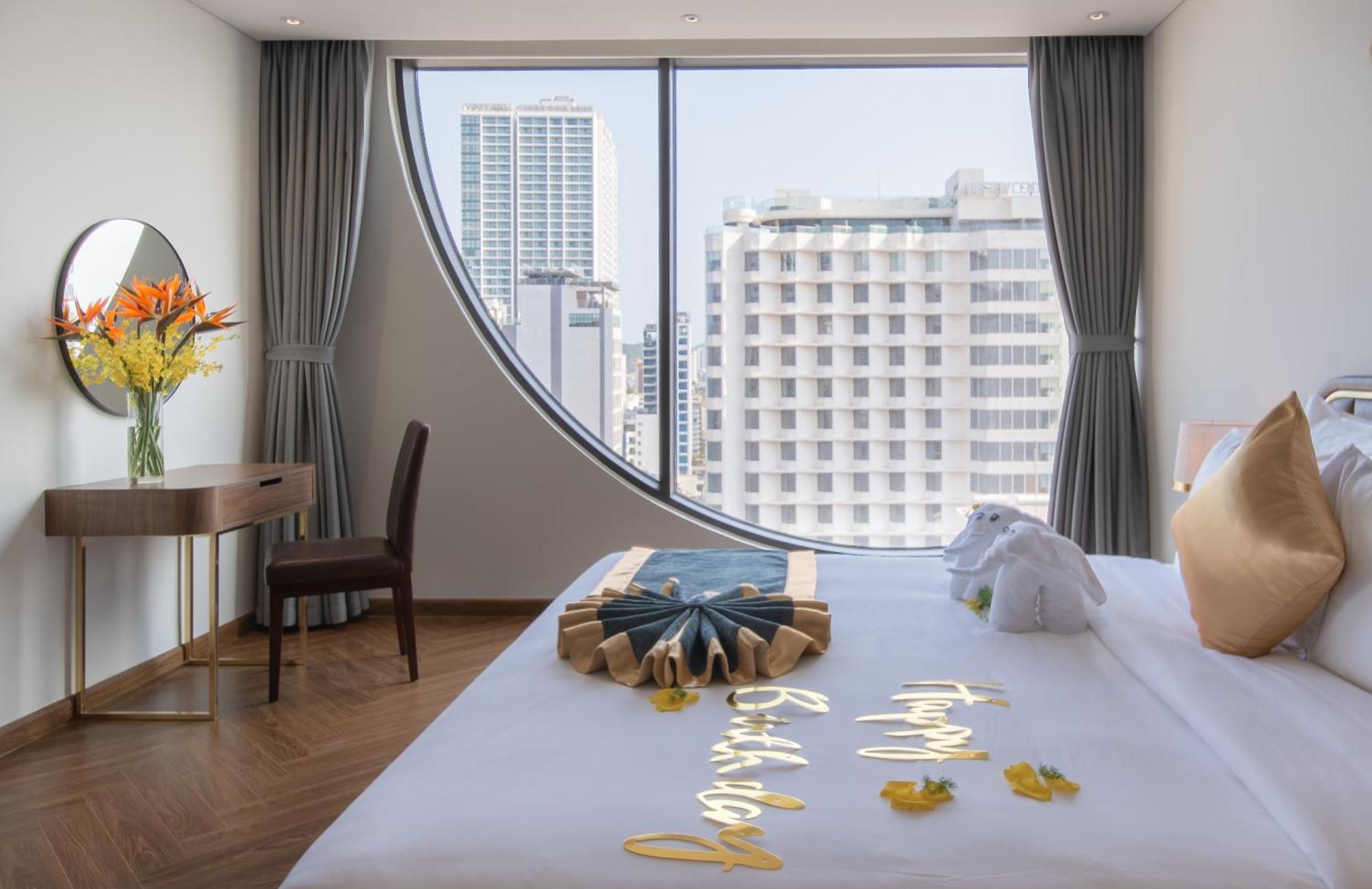 Grand Tourane Nha Trang Hotel Exterior photo